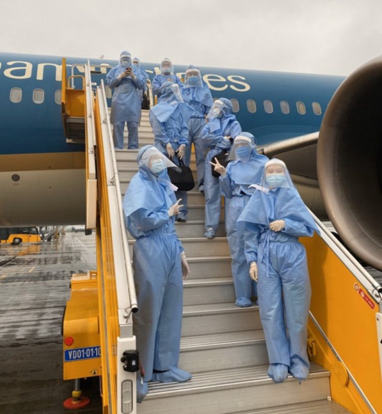 tiep-vien-vietnamairlines-khong-nhan-luong-2_ituv-768x834